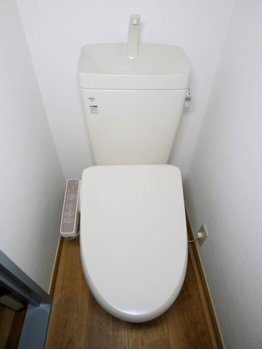 物件内観写真14　(トイレ)