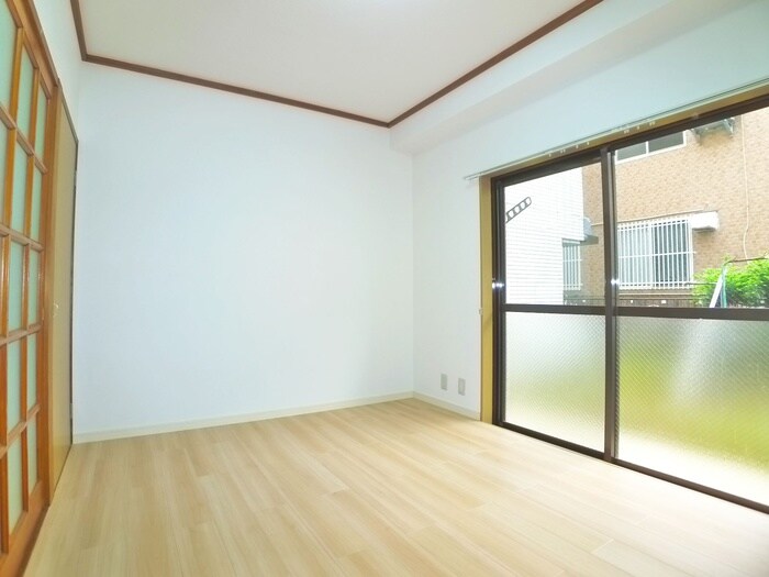 物件内観写真15　(居室)