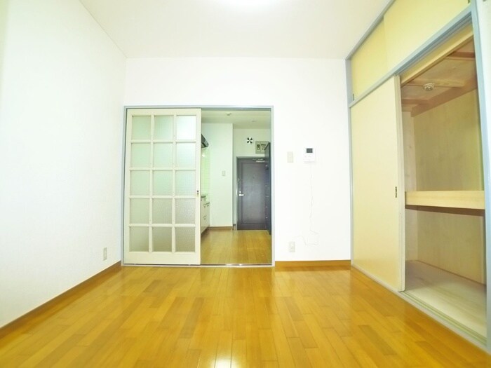 物件内観写真19　(居室)