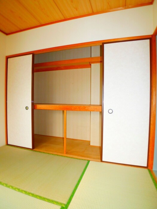 物件内観写真15　(居室)