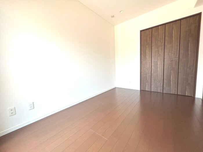 物件内観写真16　(居室)