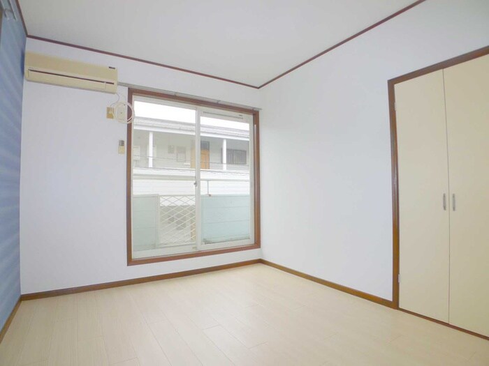 物件内観写真21　(居室)