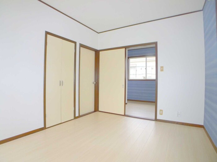 物件内観写真22　(居室)