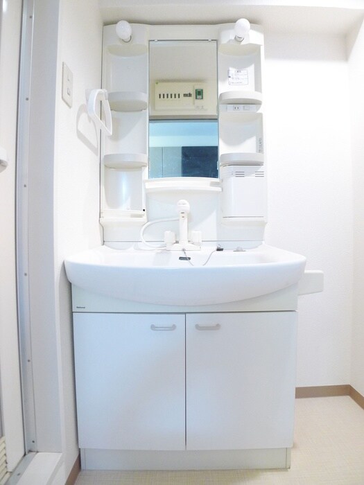 物件内観写真15　(洗面)