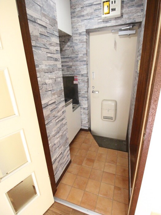 物件内観写真12　(廊下)