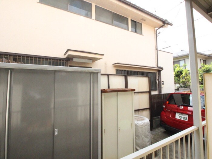 物件内観写真16　(室内からの展望)