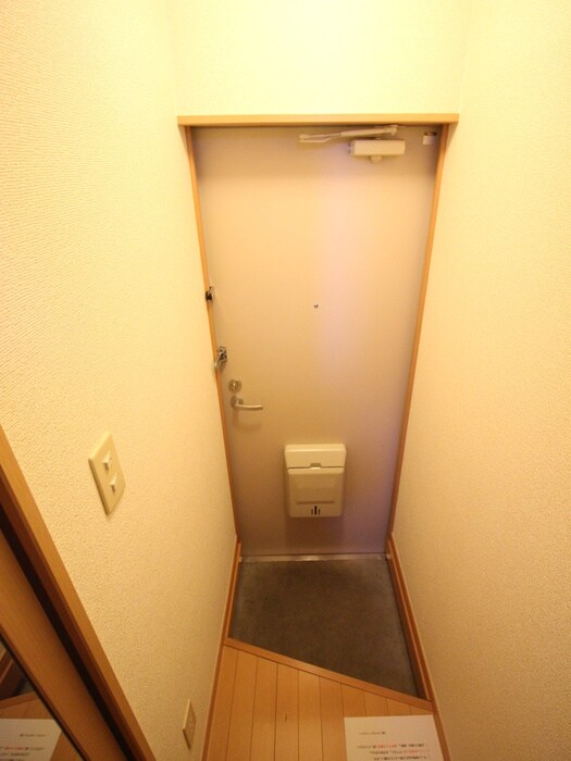 物件内観写真20　(玄関)