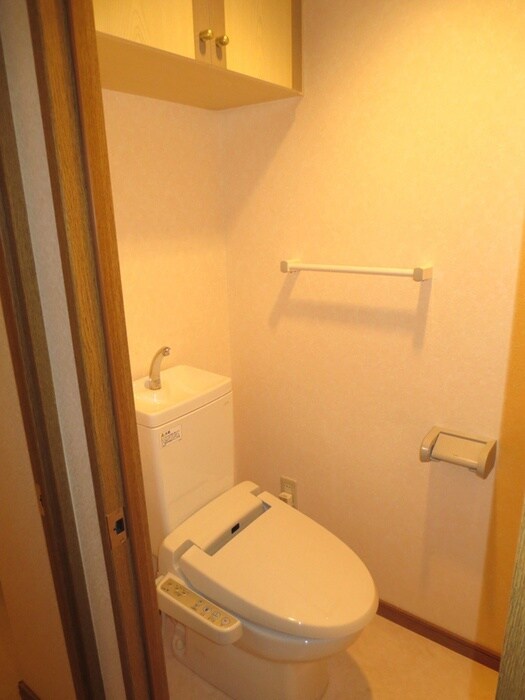 物件内観写真12　(トイレ)