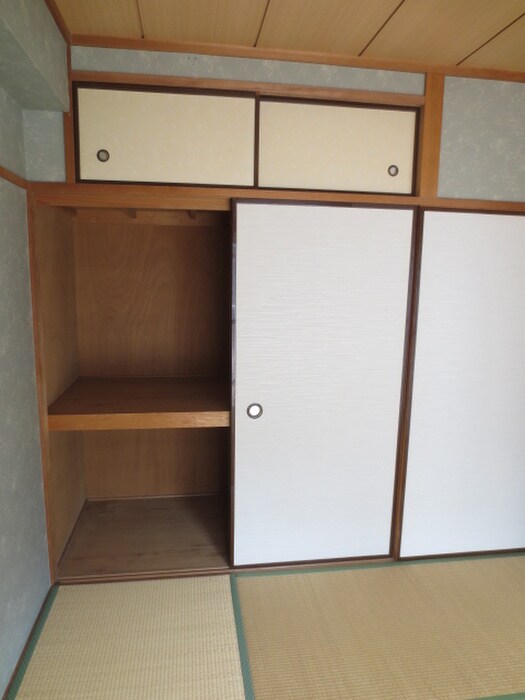 物件内観写真13　(収納)