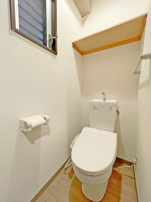 物件内観写真11　(トイレ)