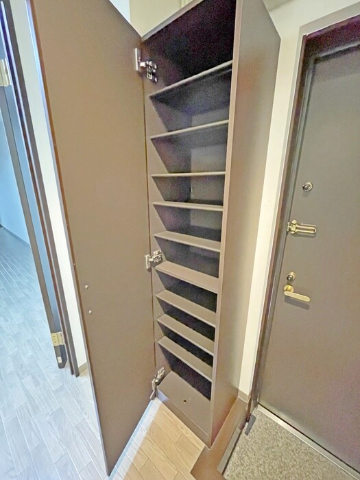 物件内観写真16　(靴箱)