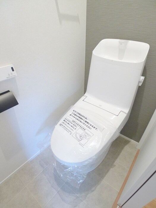 物件内観写真15　(トイレ)