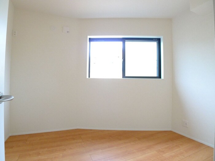 物件内観写真19　(居室)