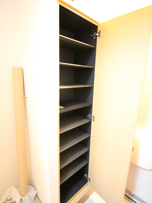 物件内観写真17　(靴箱)