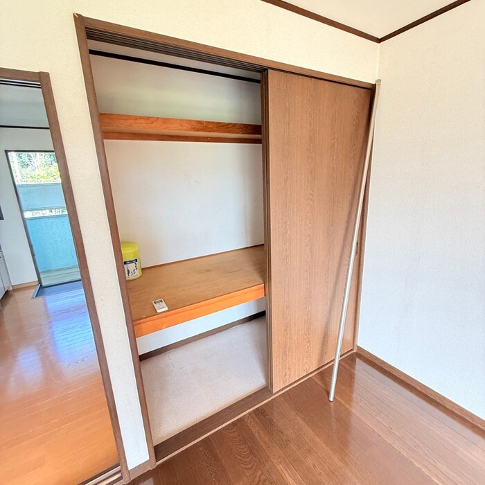物件内観写真11　(収納)