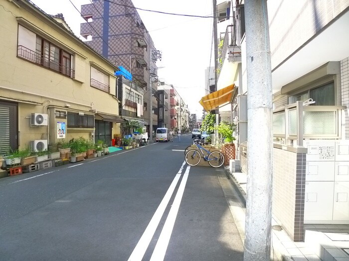 物件外観写真6　(周辺環境)