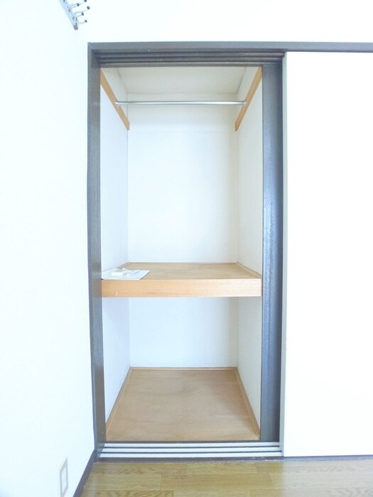 物件内観写真13　(収納)