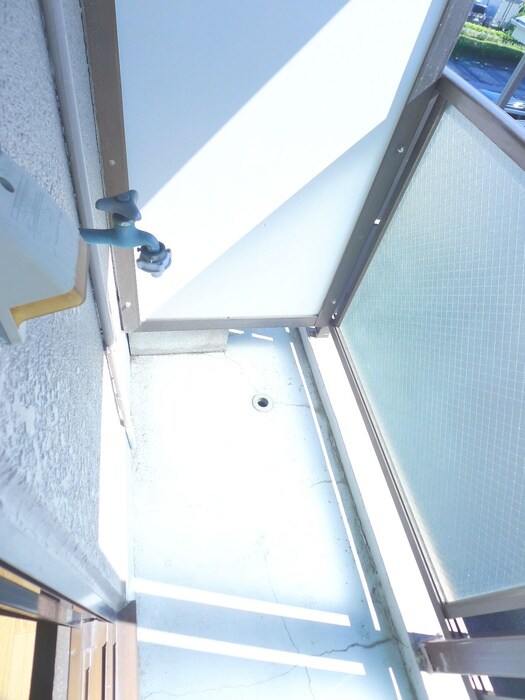 物件内観写真15　(洗濯機置場)