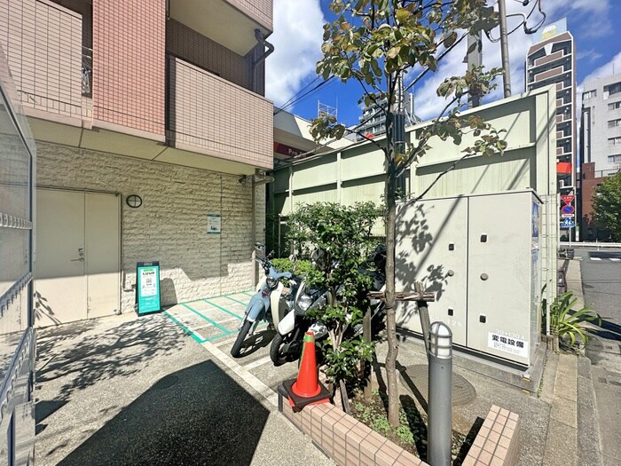 物件外観写真4　(建物設備)