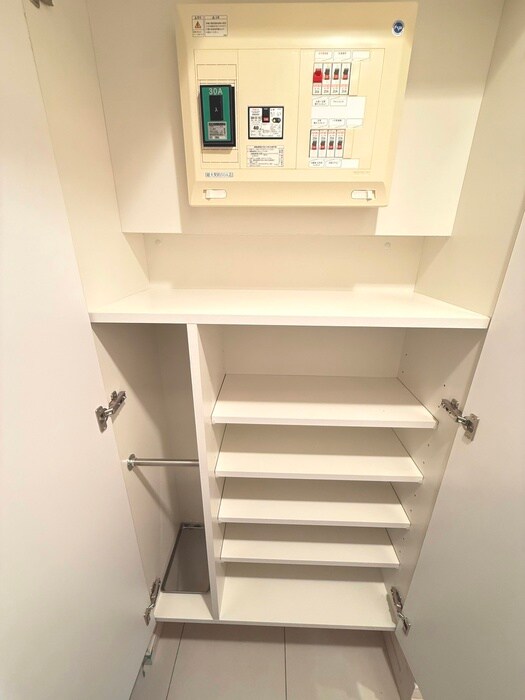 物件内観写真17　(靴箱)