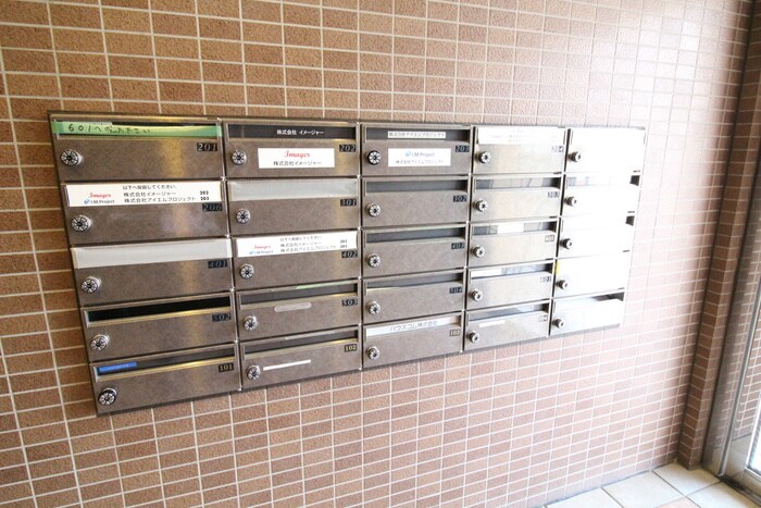 物件外観写真4　(建物設備)