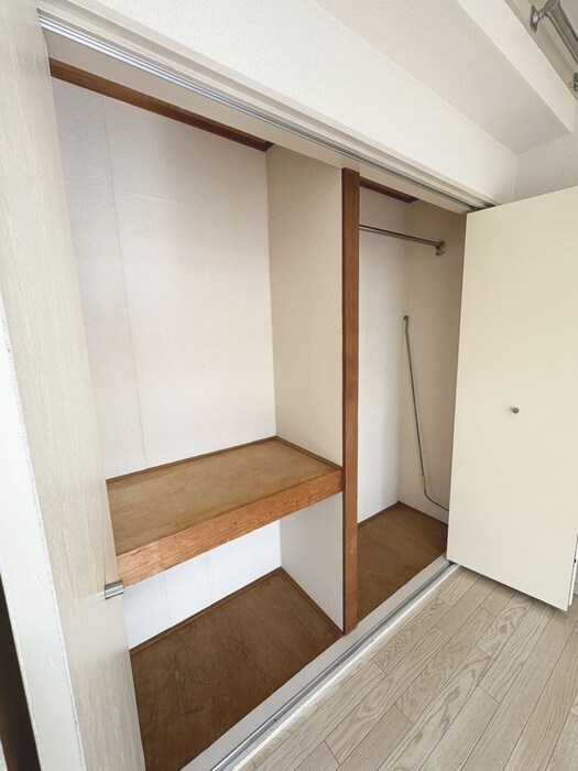 物件内観写真11　(収納)