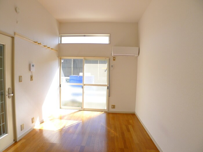 物件内観写真20　(居室)