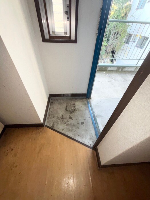 物件内観写真16　(靴箱)