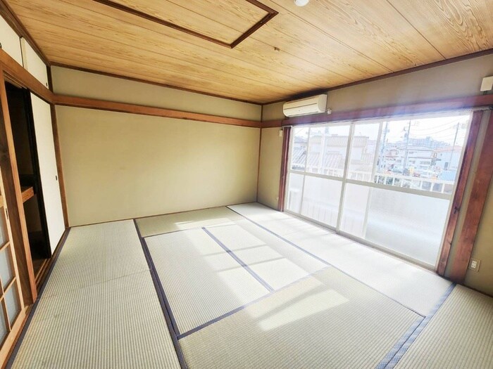 物件内観写真9　(居室)