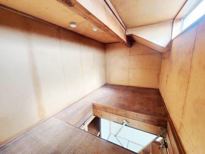 物件内観写真18　(ロフト)