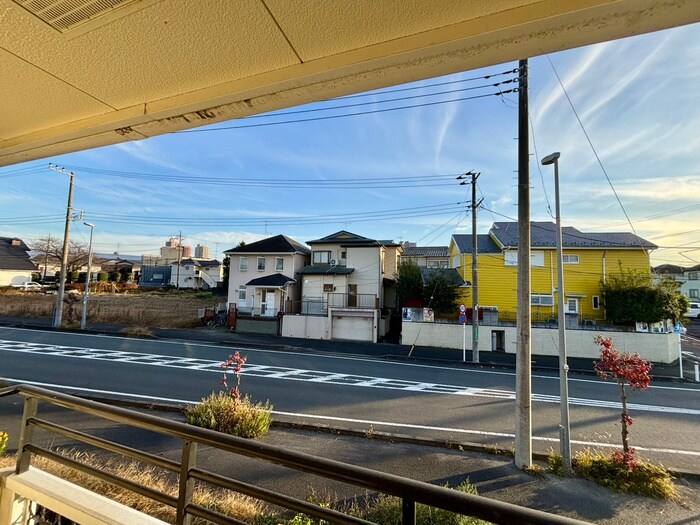 物件内観写真22　(室内からの展望)