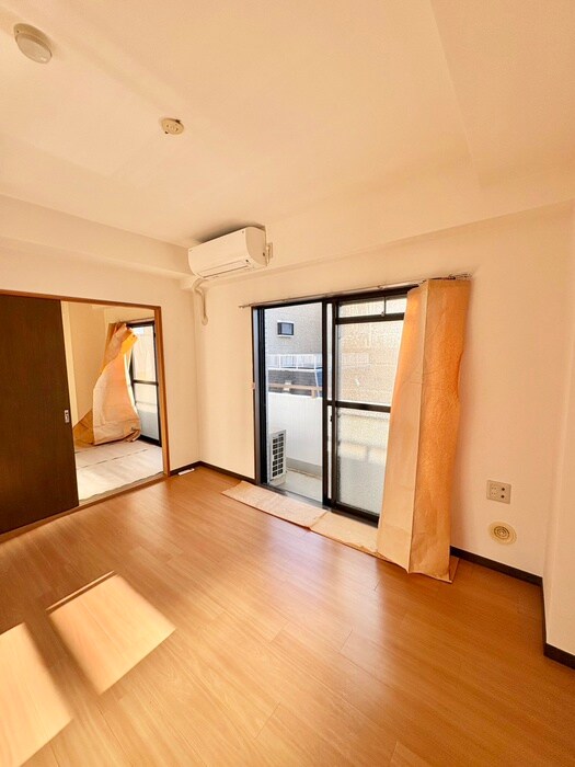 物件内観写真7　(居室)