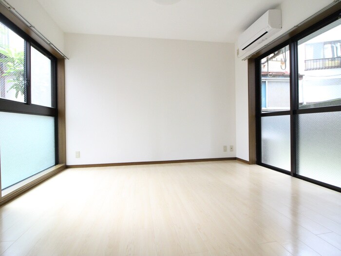 物件内観写真13　(居室)