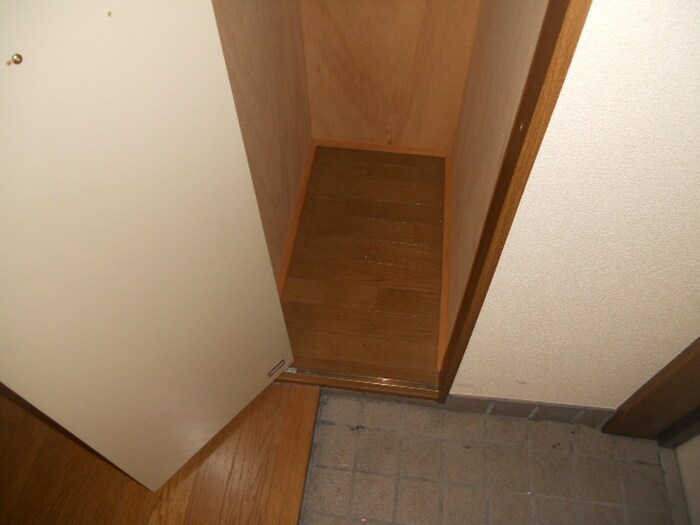 物件内観写真19　(靴箱)