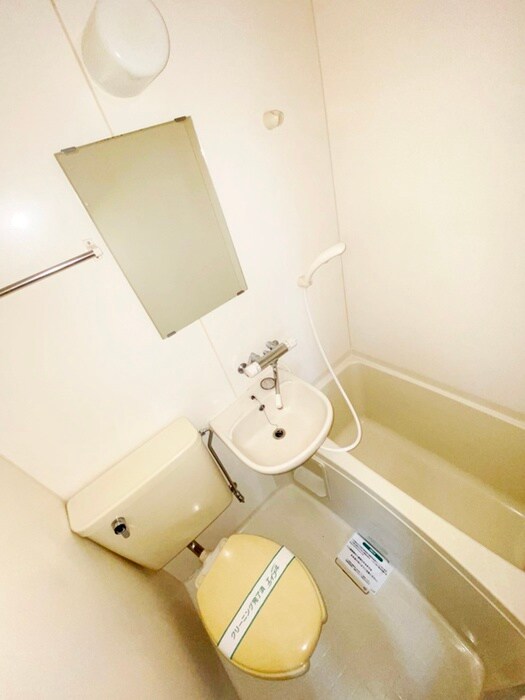 物件内観写真12　(バス／シャワールーム等)