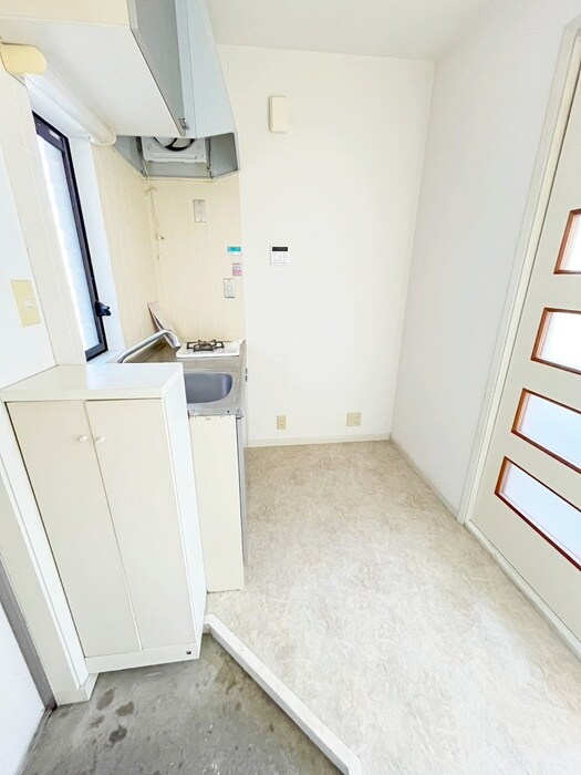 物件内観写真17　(廊下)