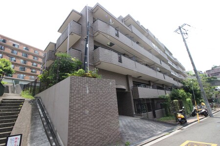 ﾚｯｸｽ西寺尾ｶﾞ-ﾃﾞﾝﾋﾙｽﾞ（１０３）外観写真