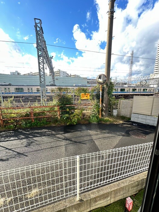 物件内観写真18　(室内からの展望)