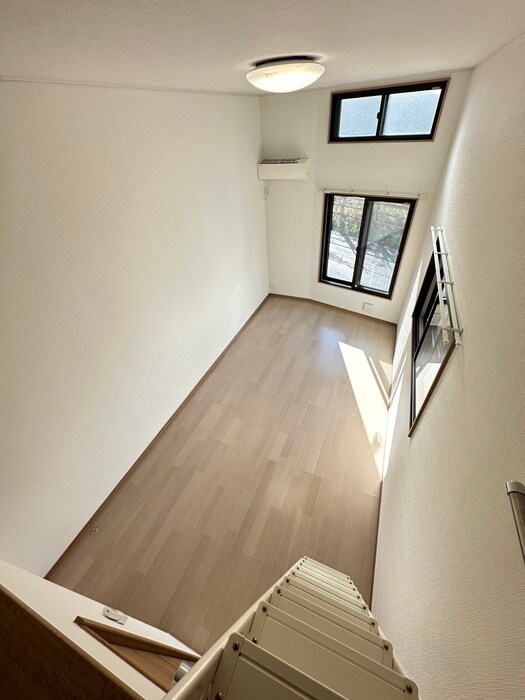 物件内観写真19　(居室)