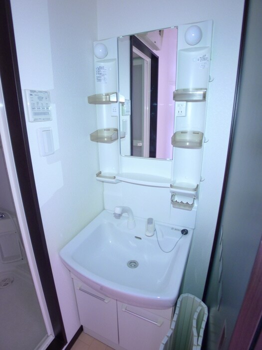 物件内観写真13　(洗面)