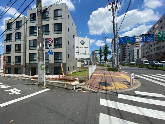 物件外観写真3　(周辺環境)