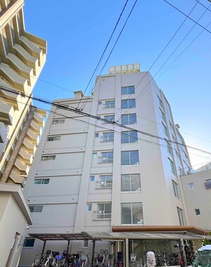 西川口ファミリ－マンション外観写真