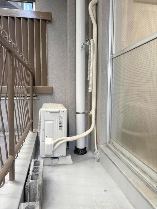 物件内観写真18　(洗濯機置場)