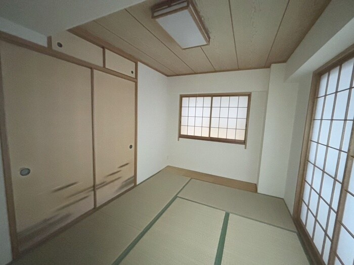 物件内観写真8　(居室)