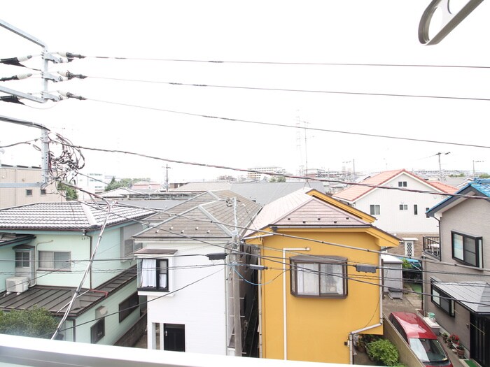 物件内観写真12　(室内からの展望)