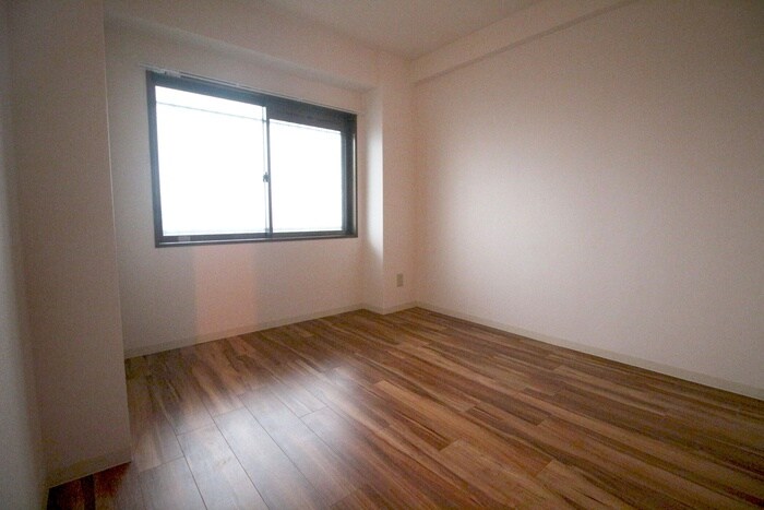 物件内観写真14　(居室)