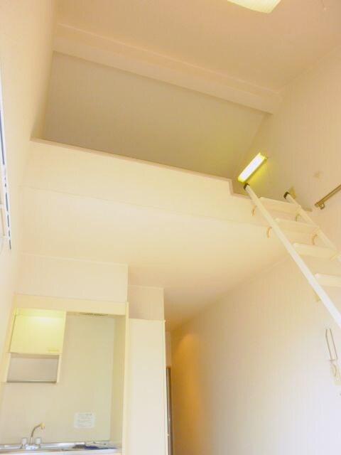 物件内観写真12　(ロフト)