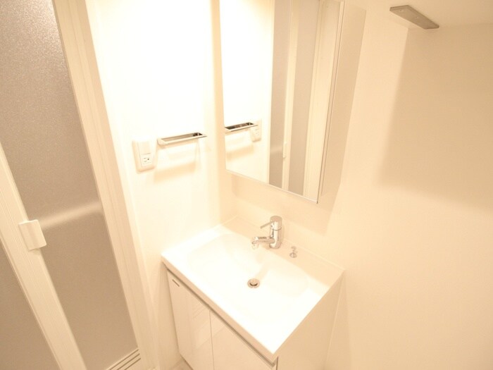 物件内観写真10　(洗面)