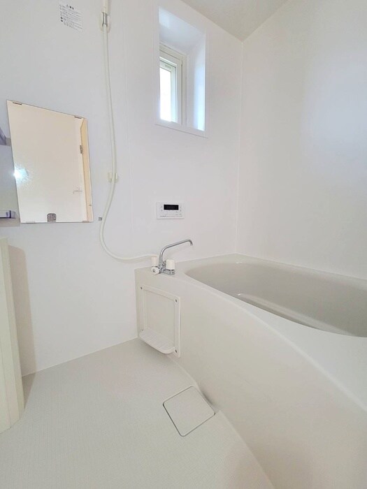 物件内観写真9　(バス／シャワールーム等)