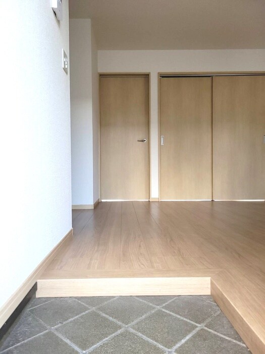 物件内観写真15　(廊下)